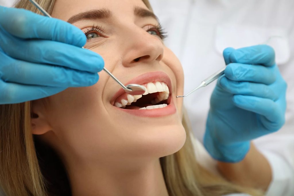 we have advanced training and use state-of-the-art technology to restore balance in the teeth